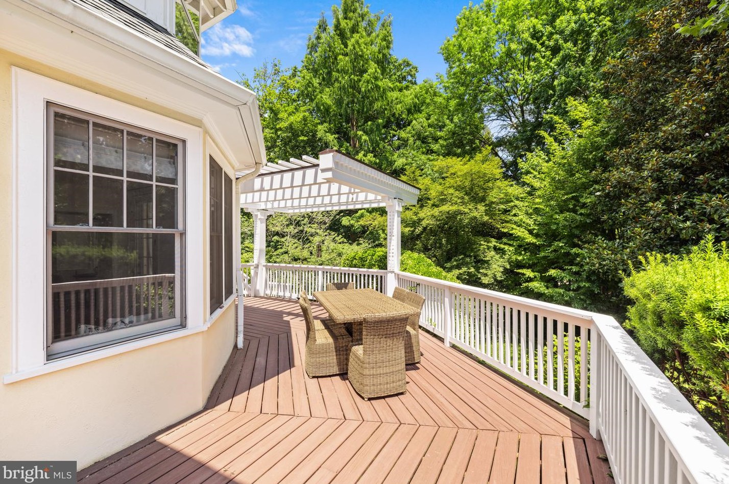 3301 Highland Pl, Washington DC  20008-3234 exterior