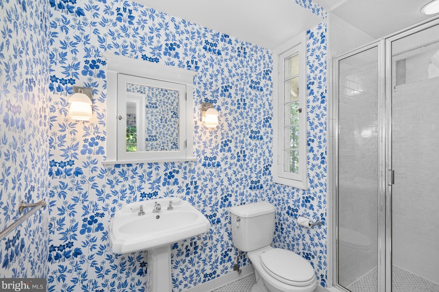 3301 Highland Pl, Washington DC  20008-3234 exterior