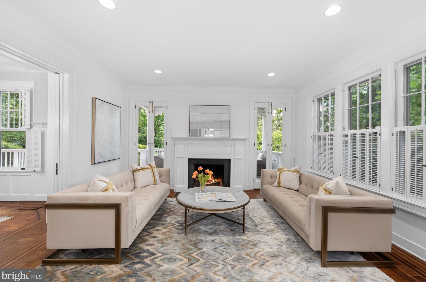 3301 Highland Pl, Washington DC  20008-3234 exterior