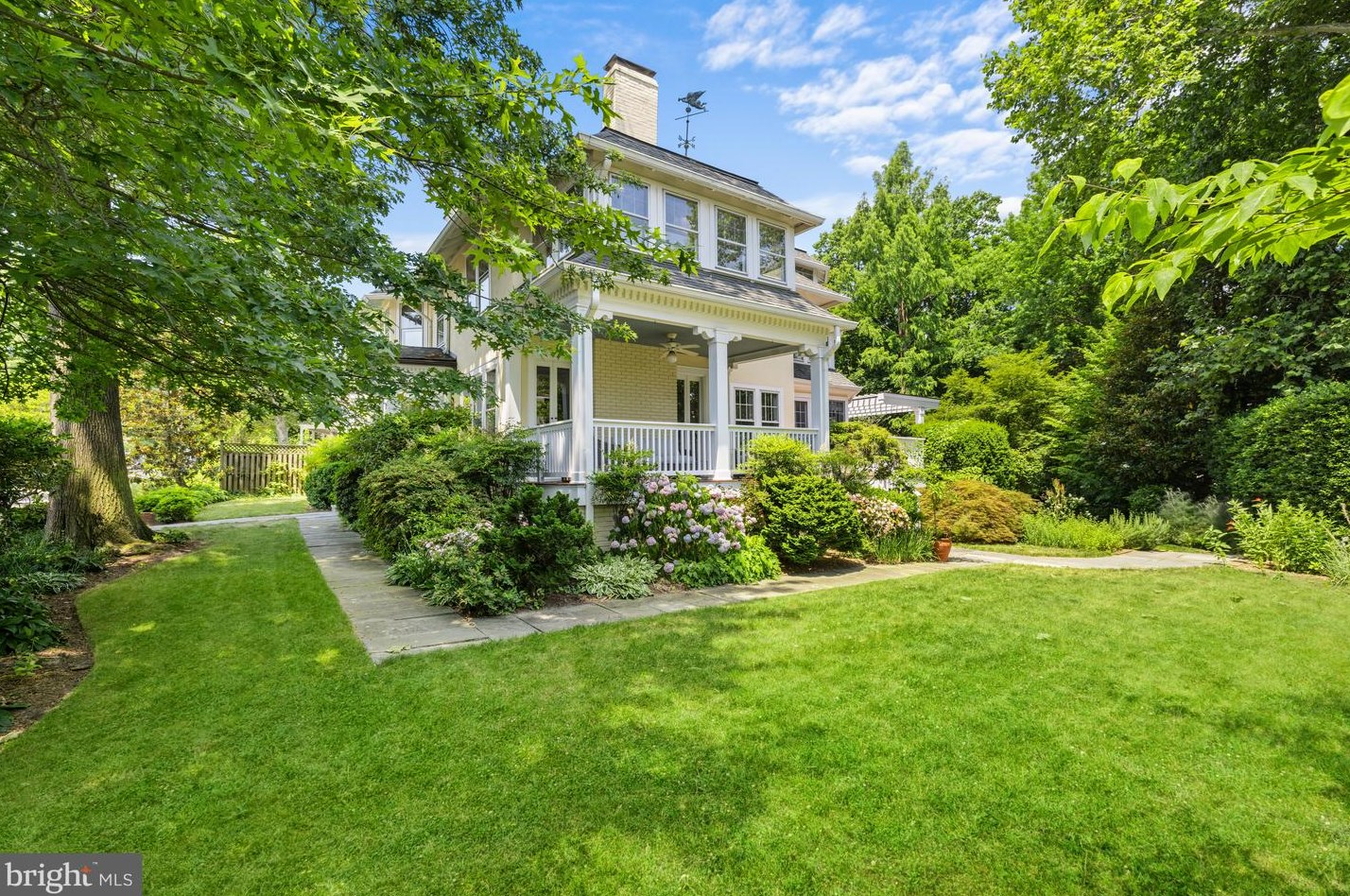 3301 Highland Pl, Washington DC  20008-3234 exterior