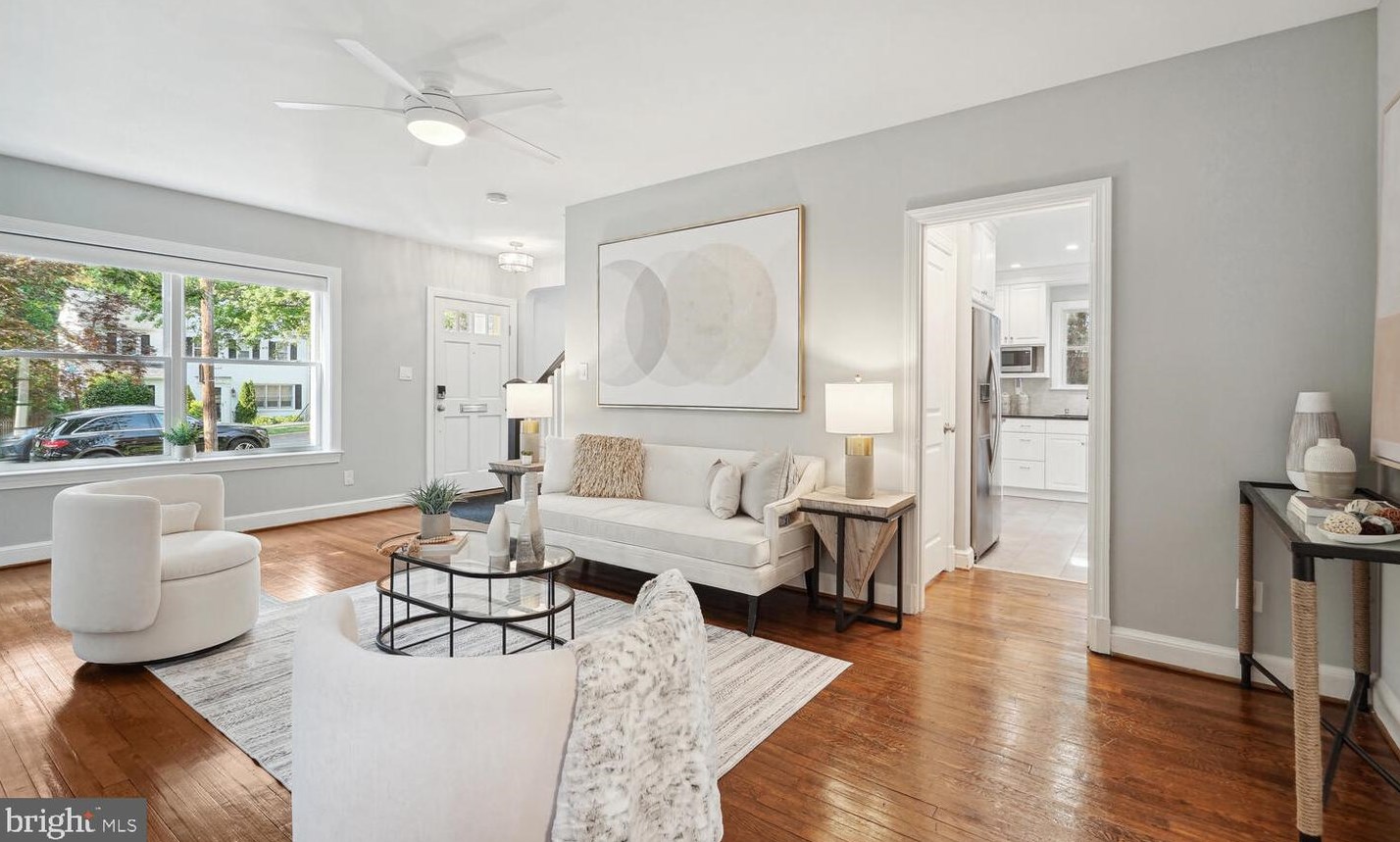 3932 Garrison St, Washington DC  20016-4220 exterior