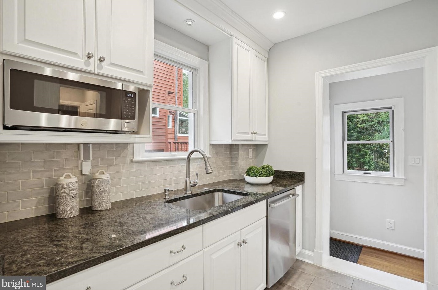 3932 Garrison St, Washington DC  20016-4220 exterior