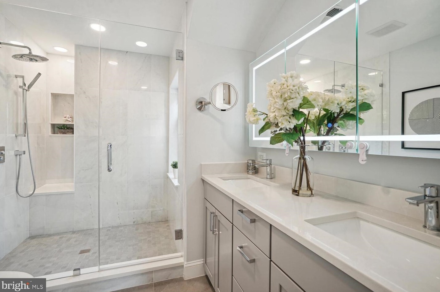 3932 Garrison St, Washington DC  20016-4220 exterior