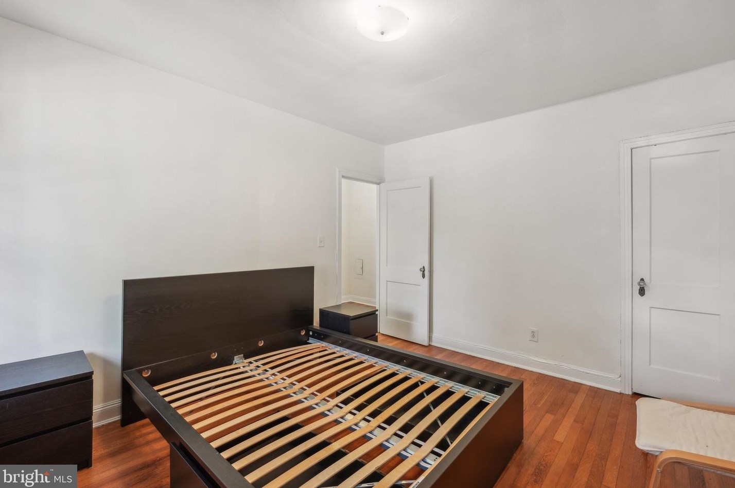 3925 W St, Washington DC 20020-5717 exterior