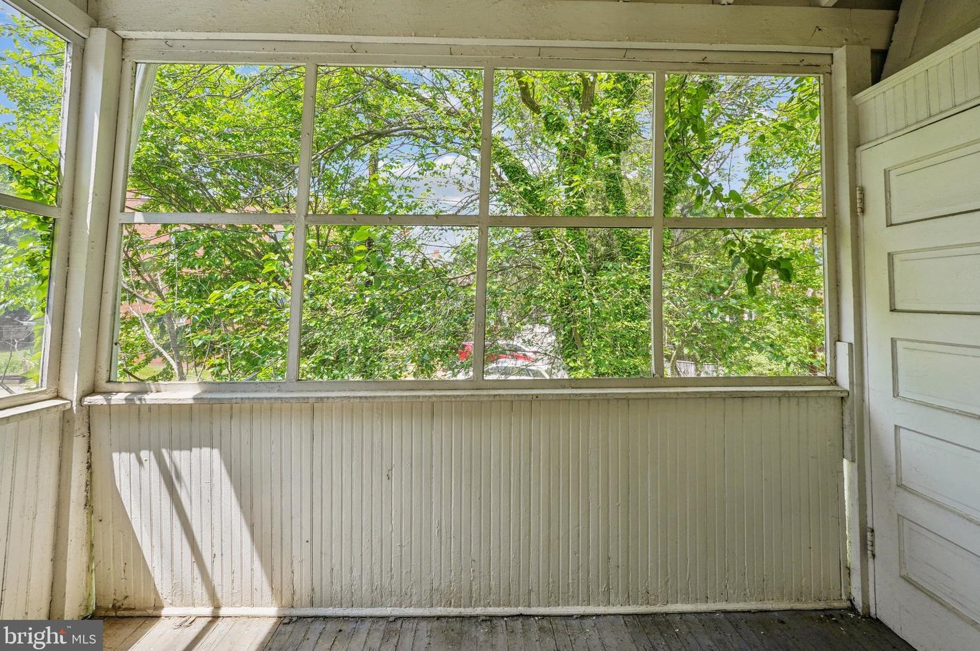 3925 W St, Washington DC 20020-5717 exterior