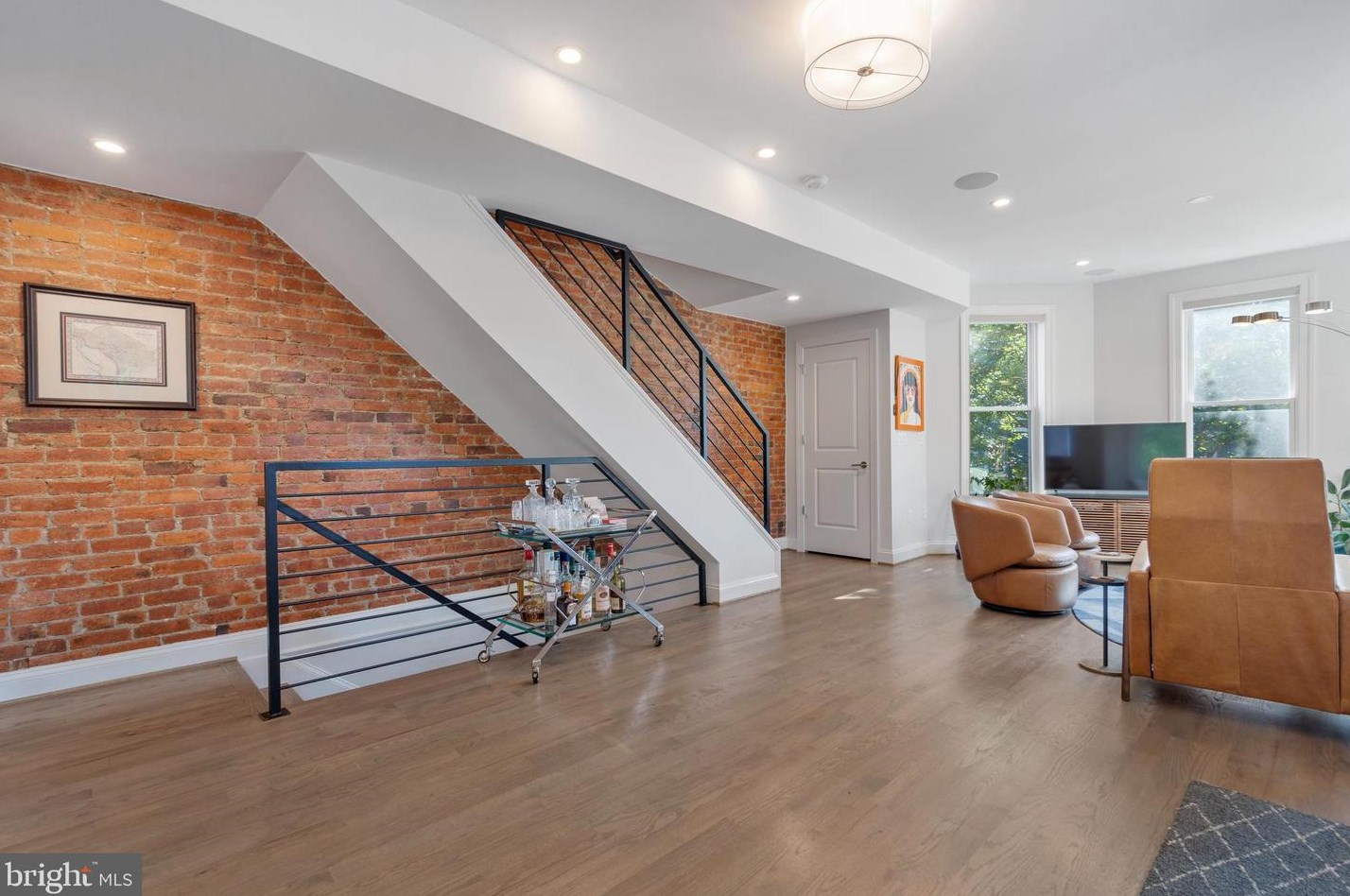 928 Constitution Ave, Washington DC  20002-6202 exterior