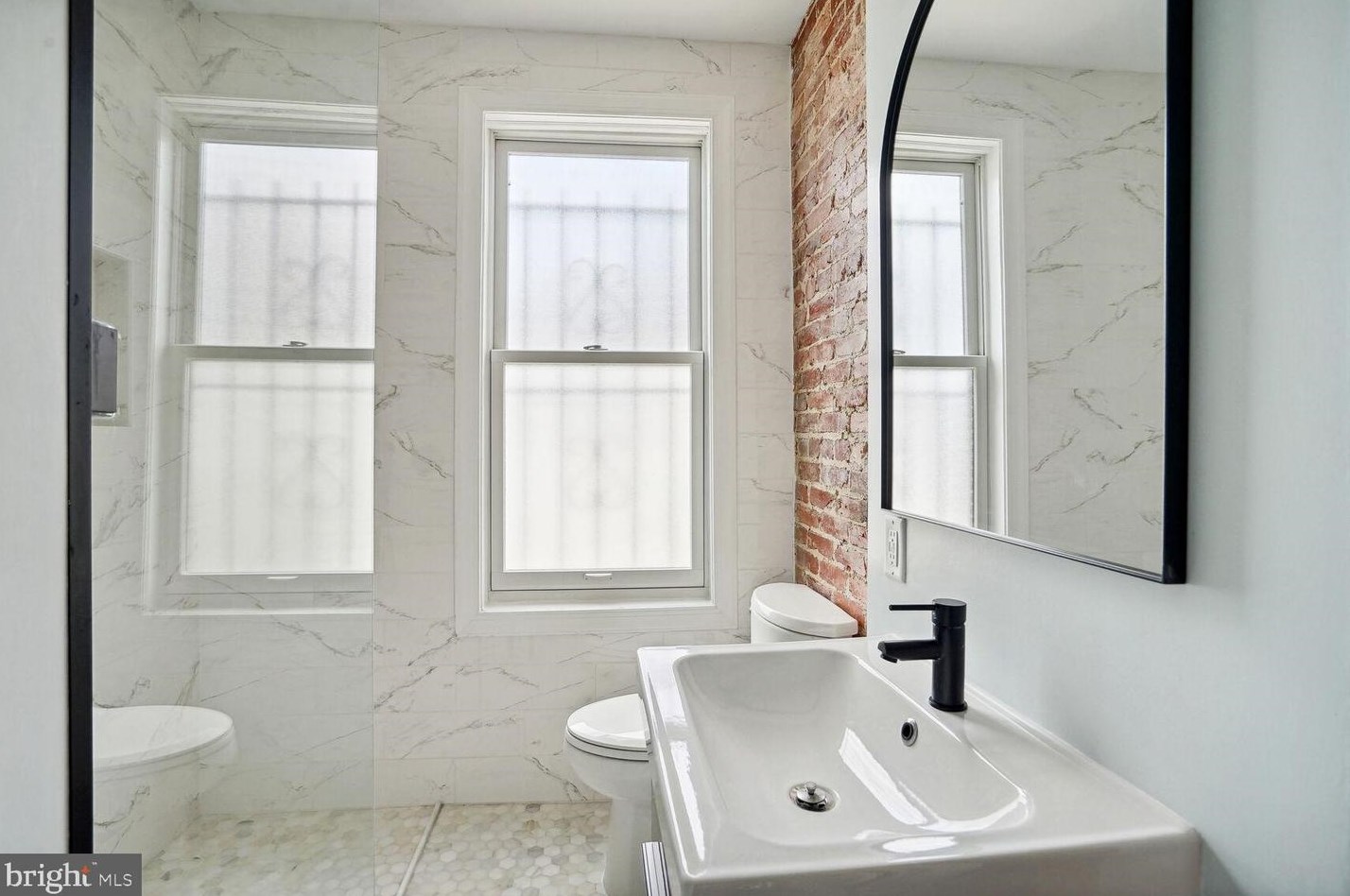 1426 F St, Washington DC  20004-1003 exterior