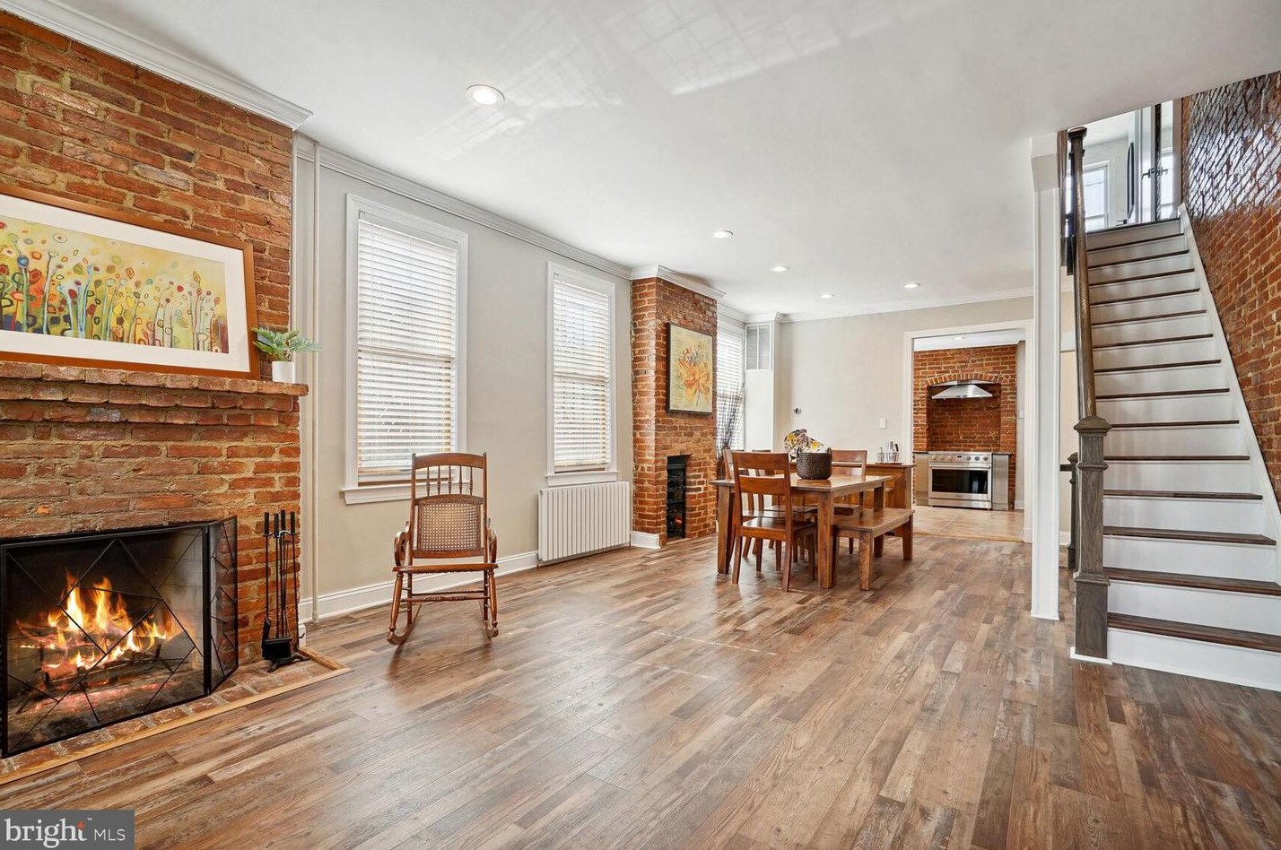 1426 F St, Washington DC  20004-1003 exterior