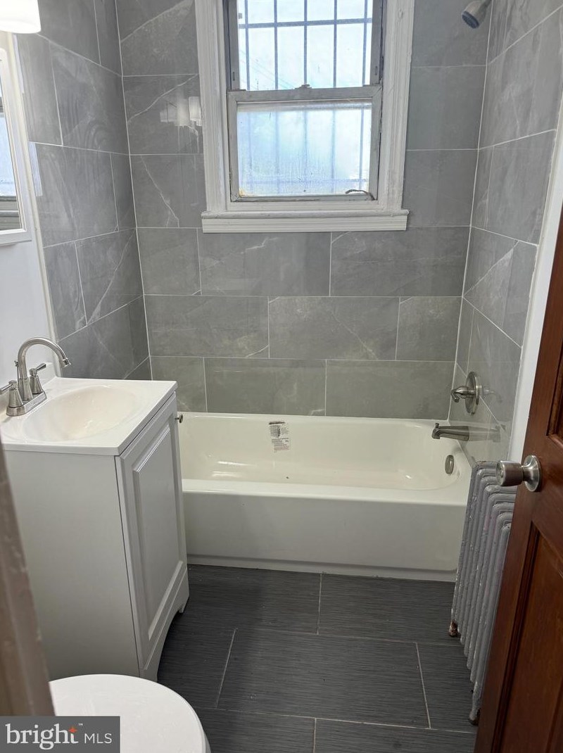 2326 25th St, Washington DC  20020-3440 exterior