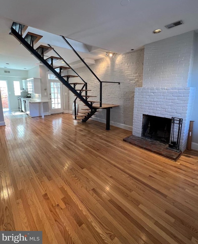 1344 27th St, Washington DC  20020-3656 exterior