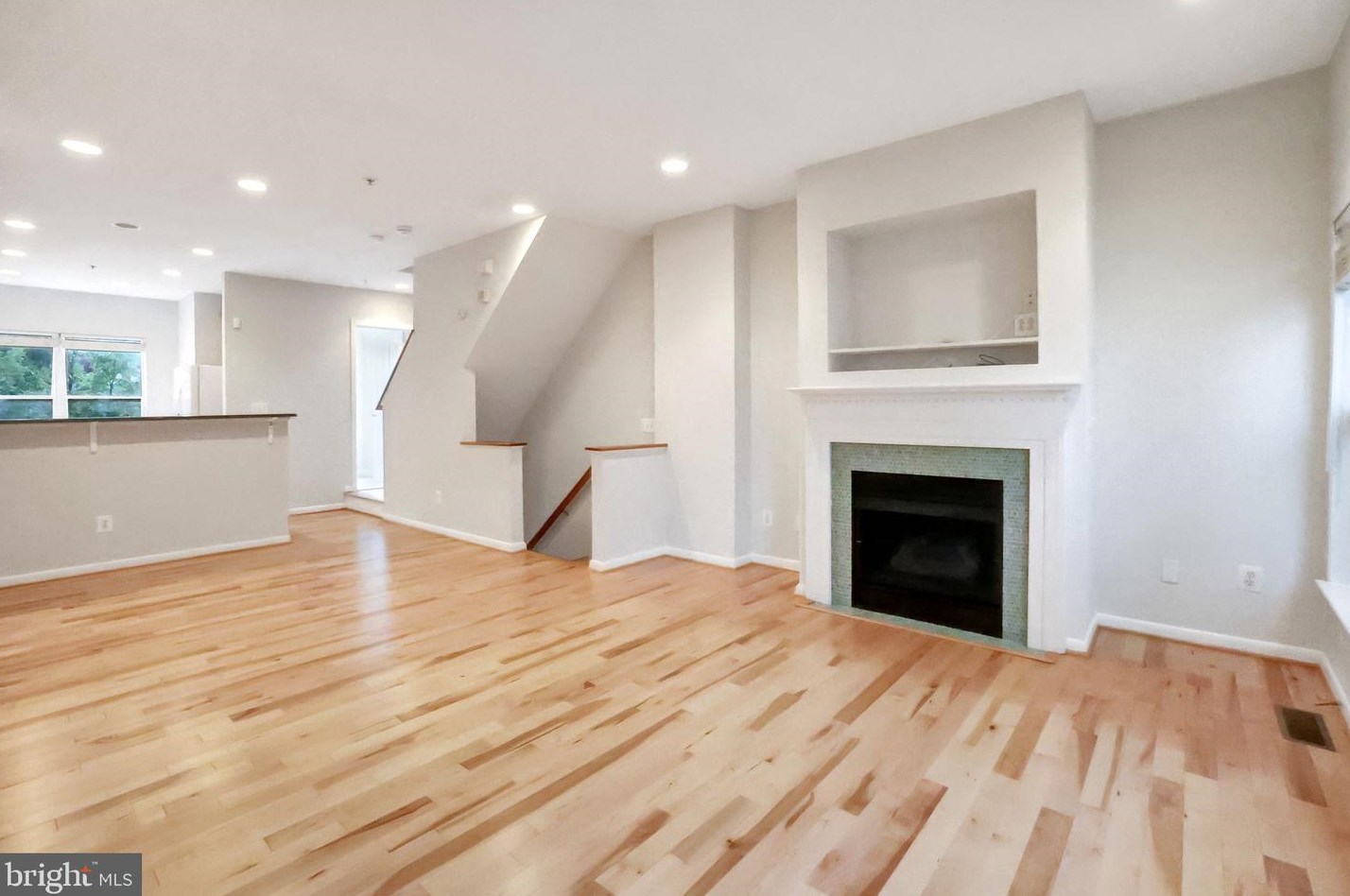 2133 12th Pl, Washington DC  20009-7515 exterior