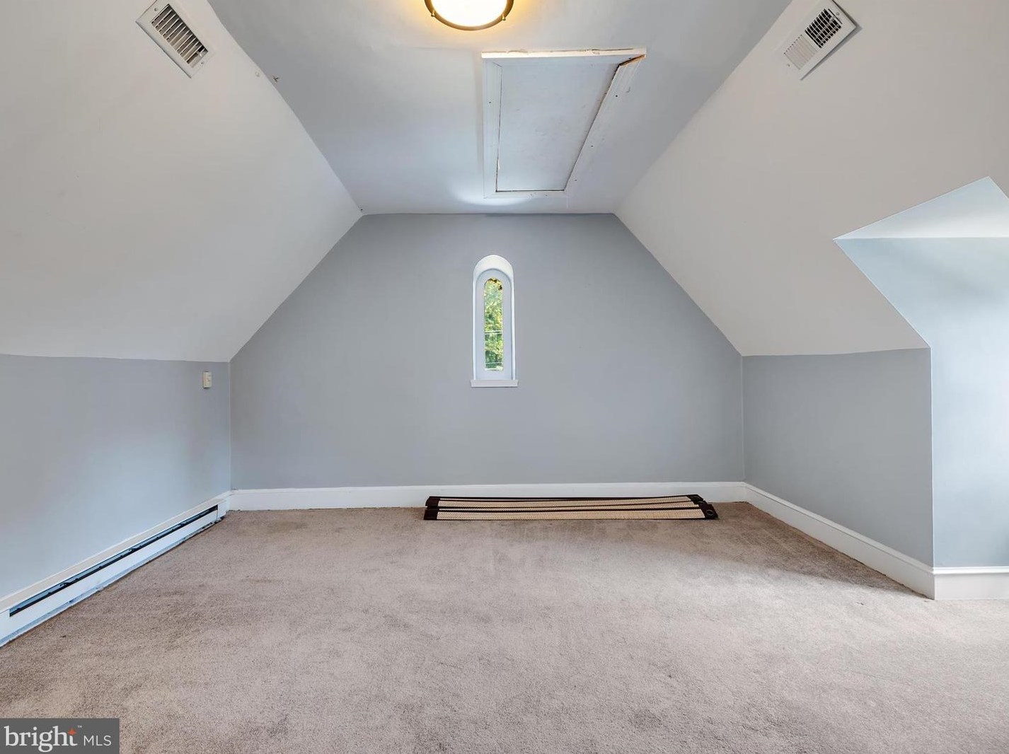 5376 28 St, Washington DC  20007-3355 exterior