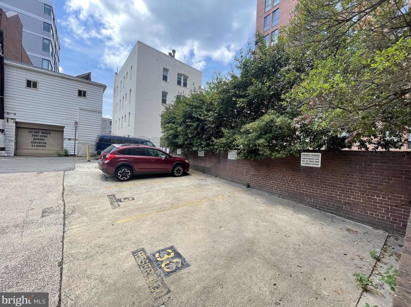 1260 21st St, Washington DC  20036-2347 exterior