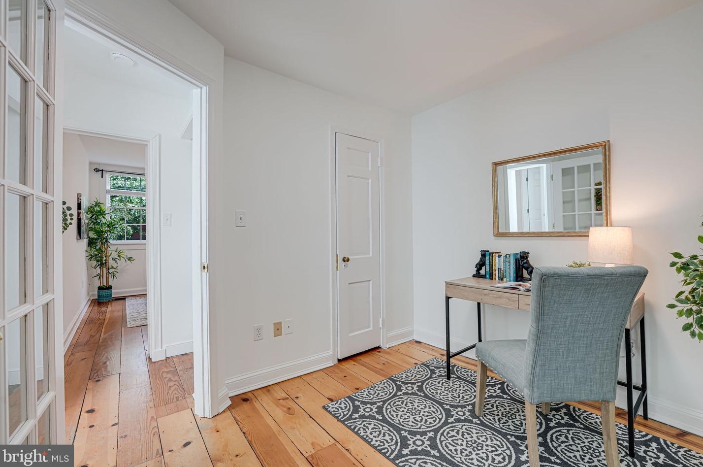 1320 27th St, Washington DC  20020-3656 exterior