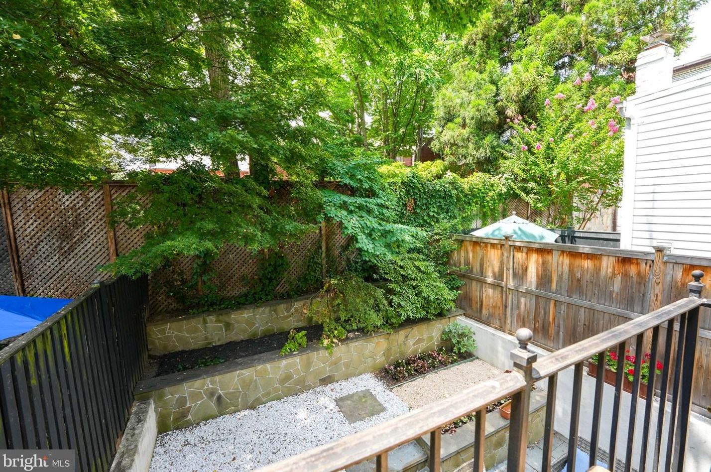 1320 27th St, Washington DC  20020-3656 exterior