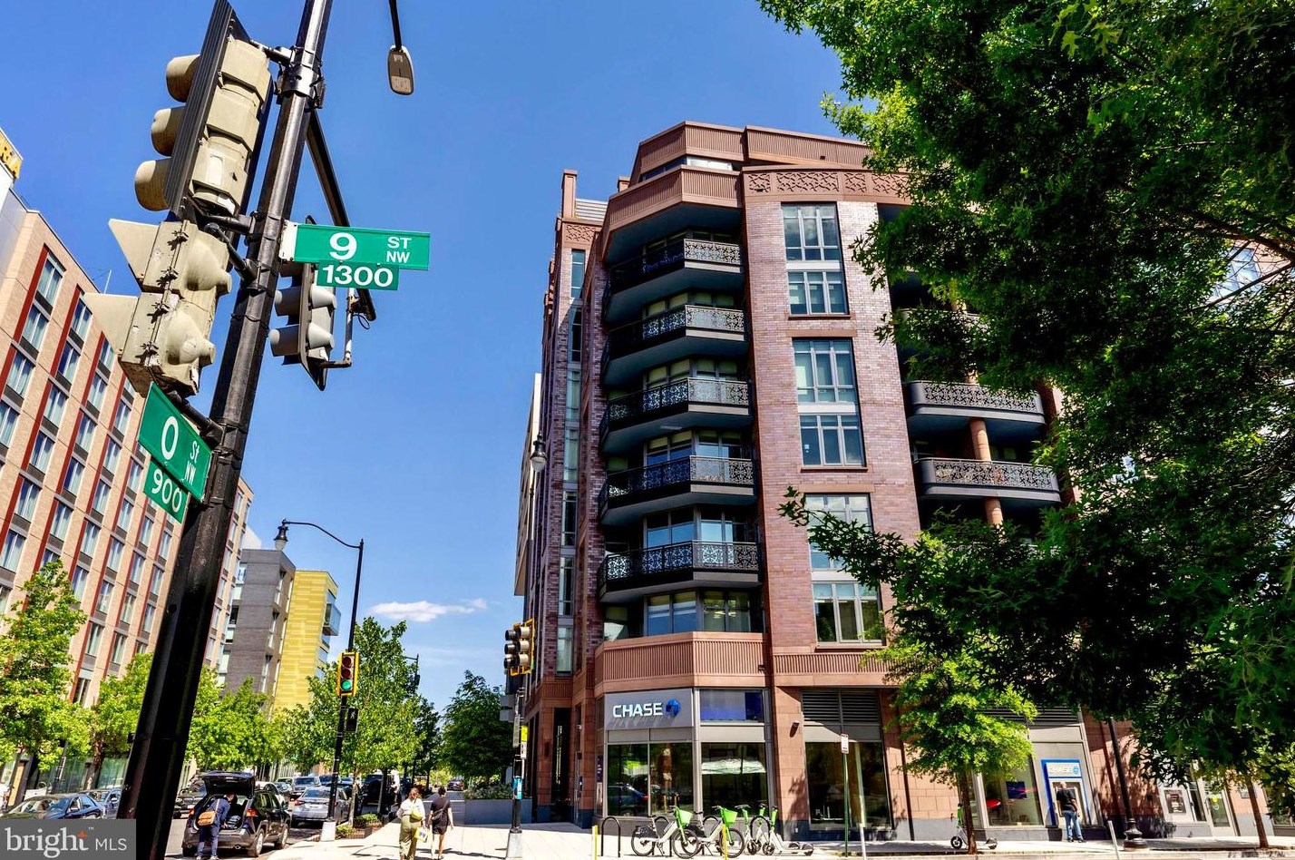 810 O St, Washington DC  20001-4212 exterior