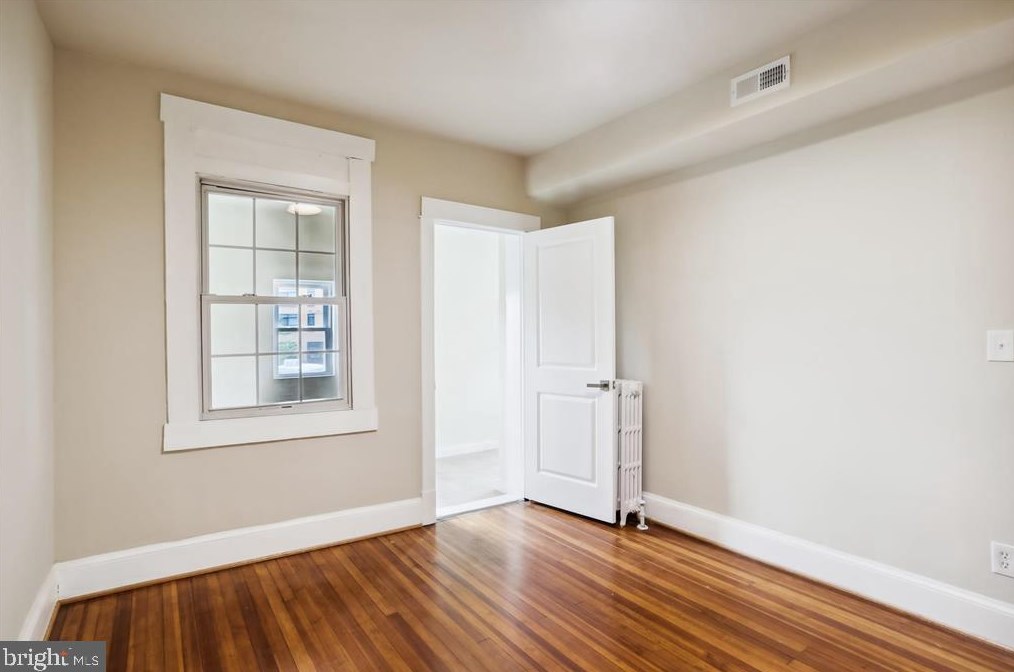 2248 Shannon Pl, Washington DC  20020-5740 exterior