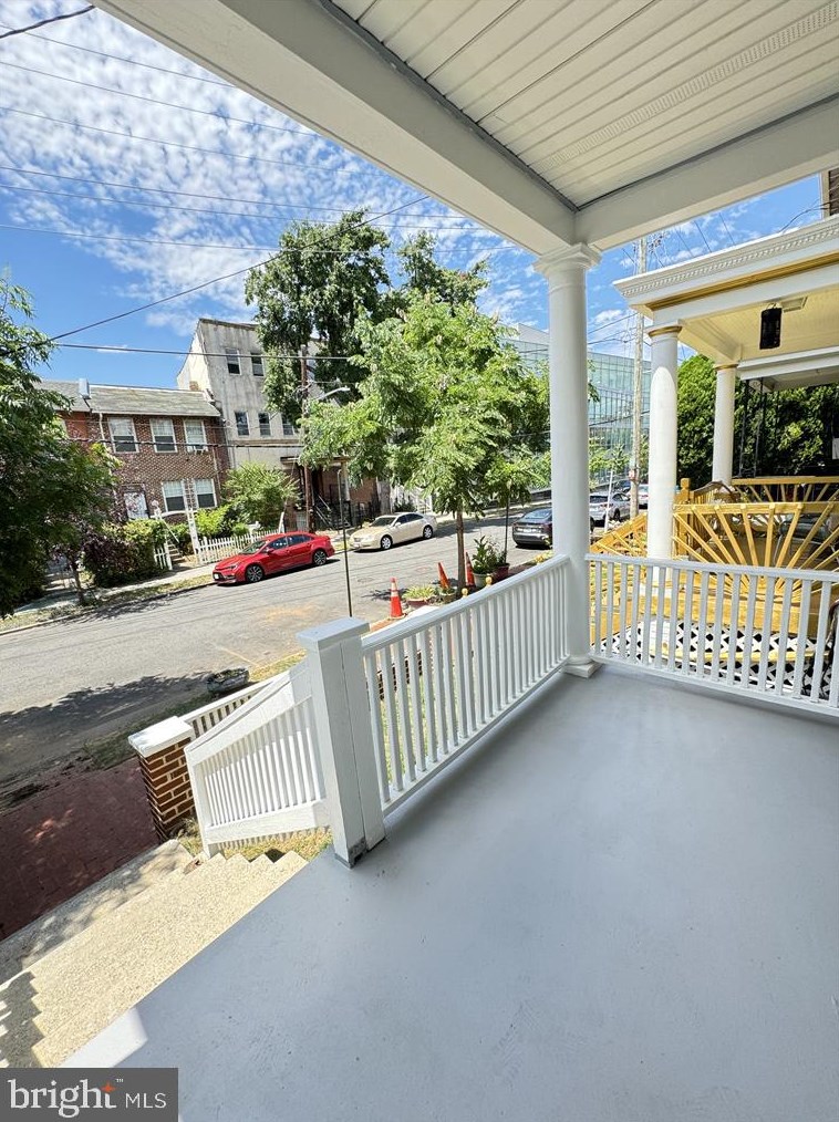 2248 Shannon Pl, Washington DC  20020-5740 exterior