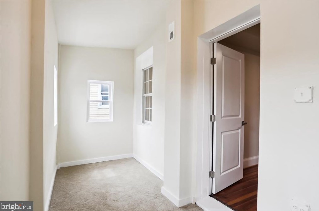 2248 Shannon Pl, Washington DC  20020-5740 exterior