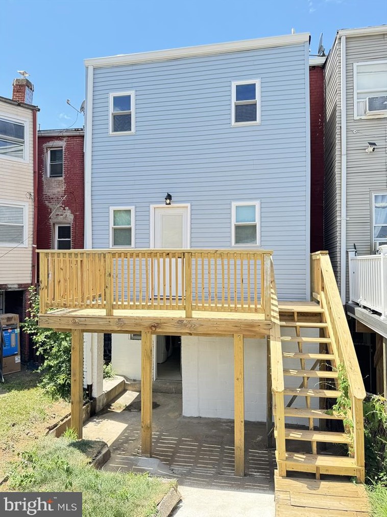 2248 Shannon Pl, Washington DC  20020-5740 exterior