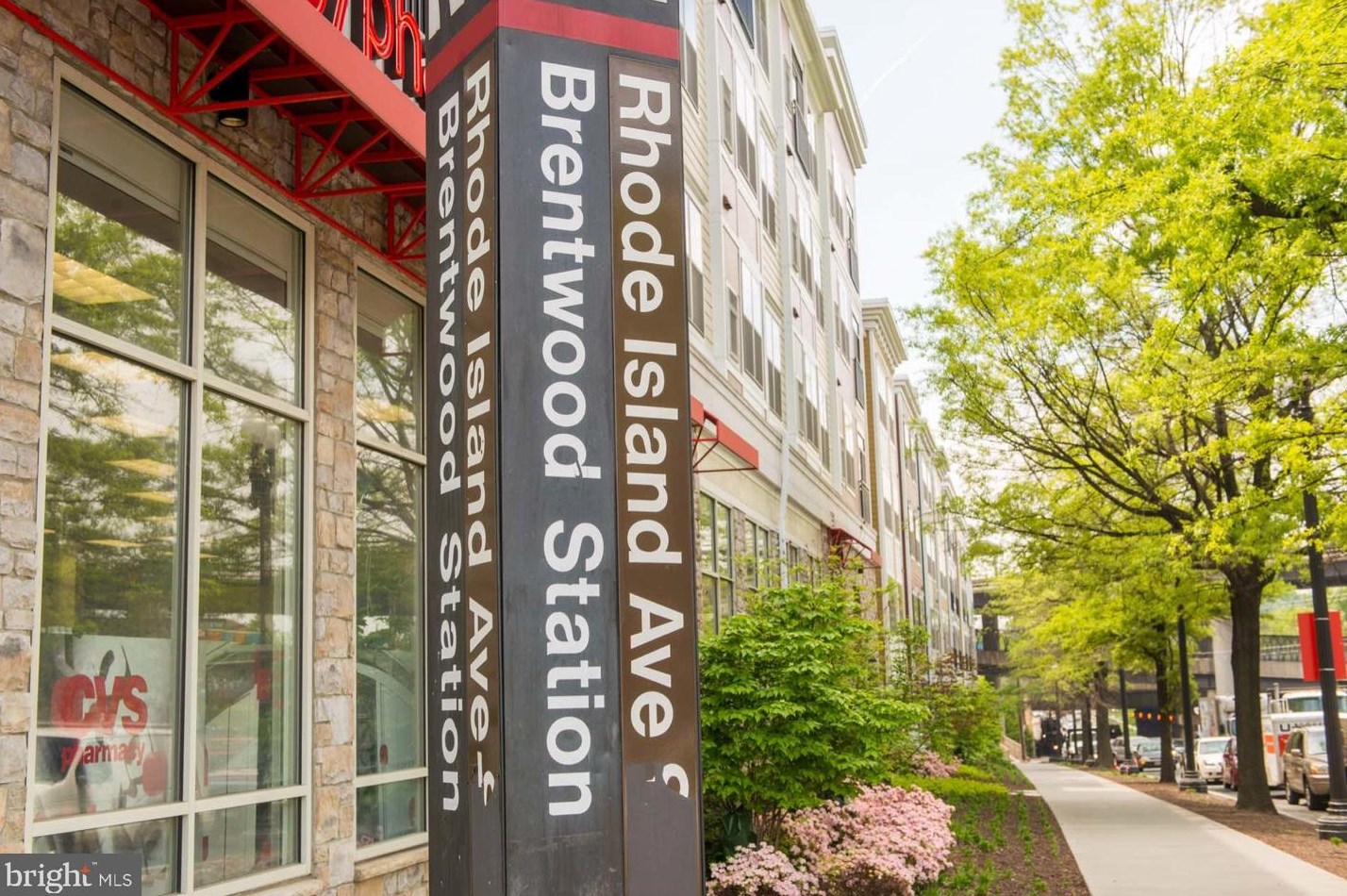 2116 Capitol St, Washington DC 20002-1104 exterior