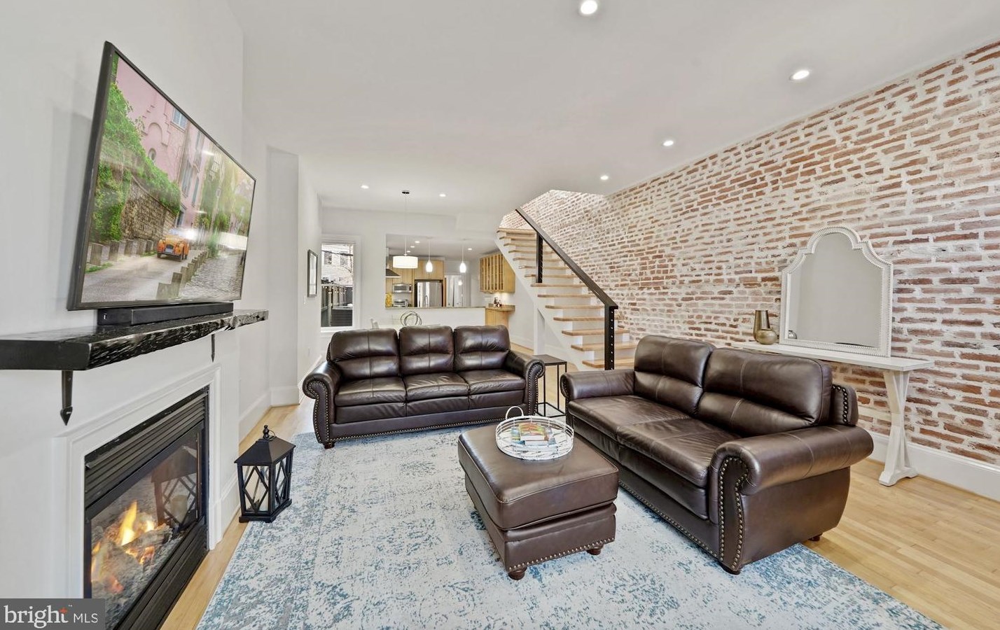 1820 11th St, Washington DC  20001-5015 exterior