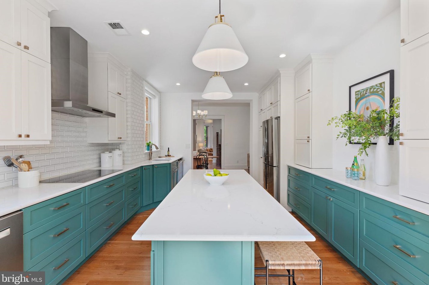 243 12th St, Washington DC  20003-1401 exterior