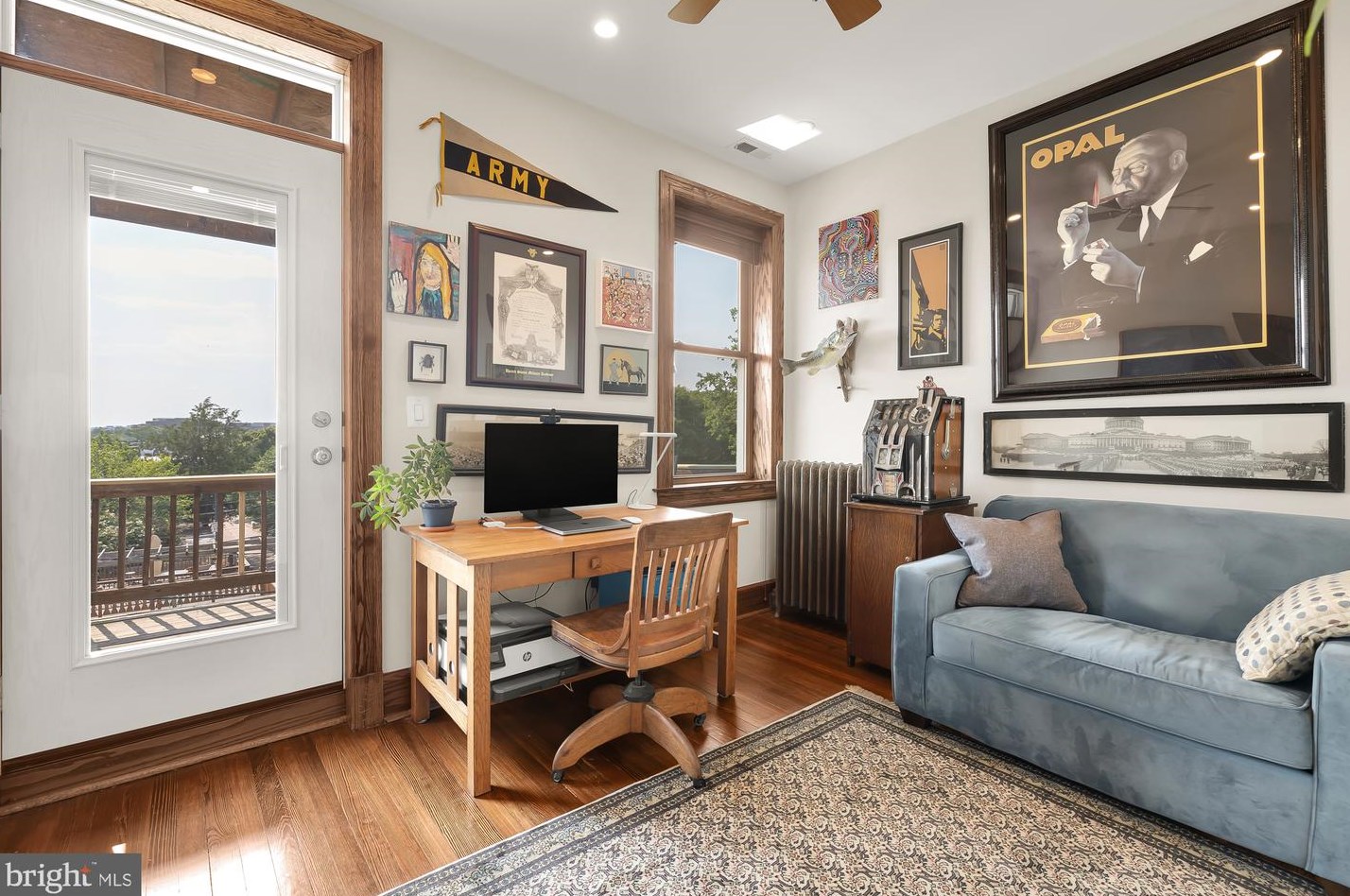 2014 Capitol St, Washington DC 20002-1328 exterior