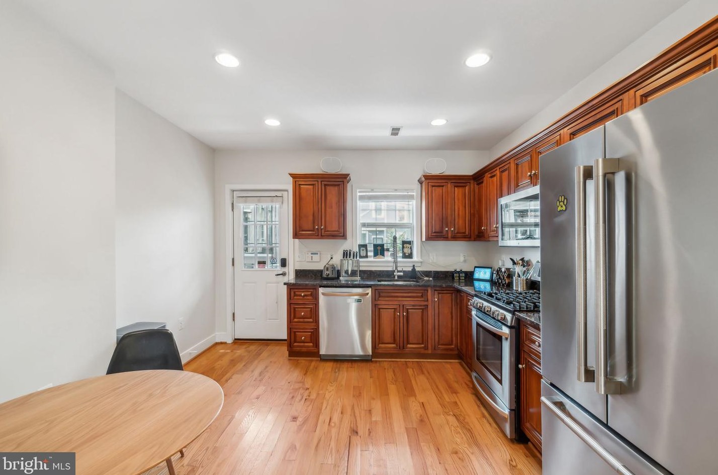 54 Randolph Pl, Washington DC  20001-1124 exterior