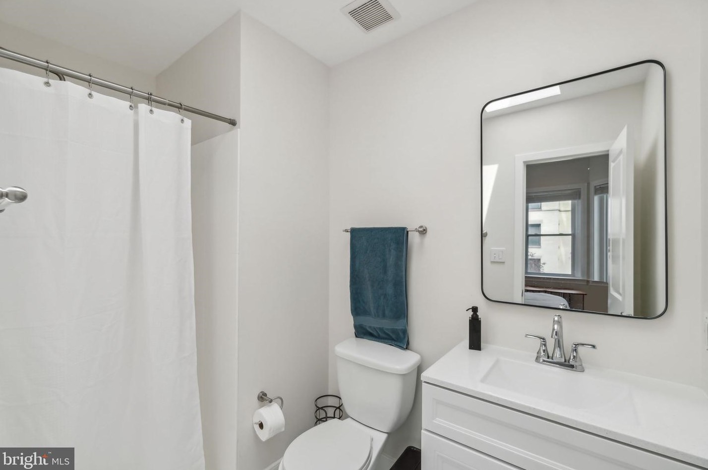 54 Randolph Pl, Washington DC  20001-1124 exterior