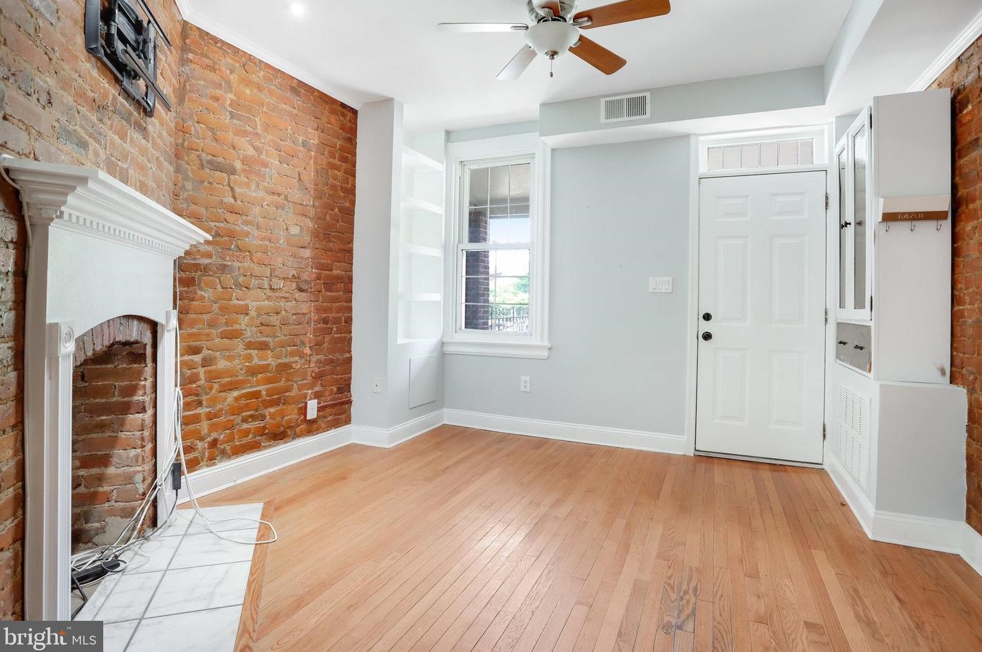 629 18th St, Washington DC  20002-7209 exterior