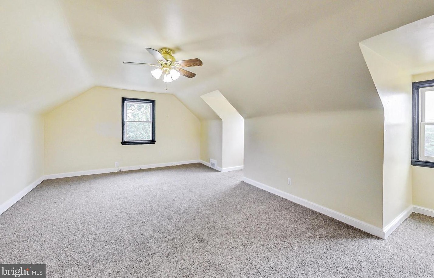 6216 New Hampshire Ave, Washington DC  20037-2303 exterior