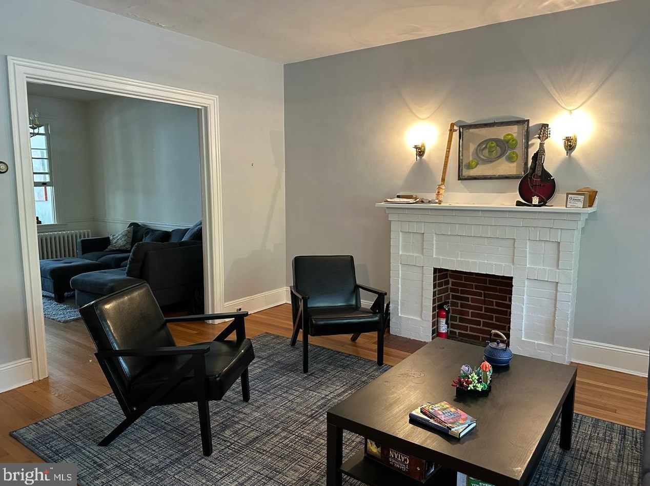 3822 Beecher St, Washington DC  20007-1854 exterior