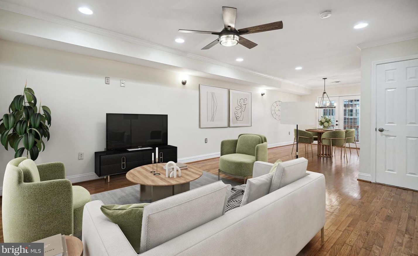 319 18th St, Washington DC  20003-2404 exterior