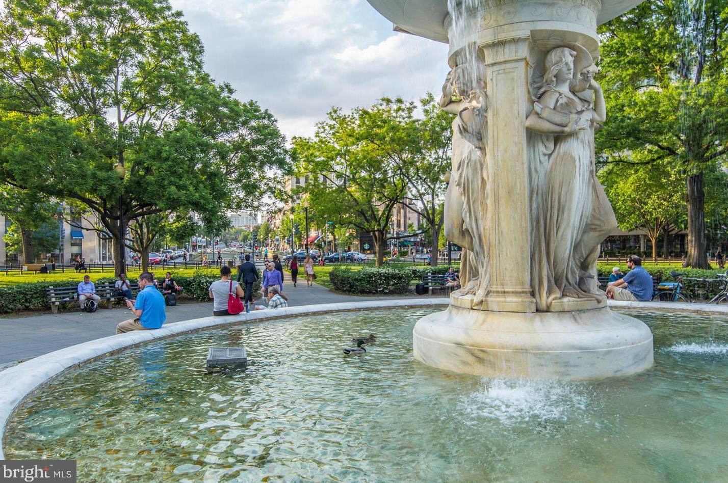 1731 20th St, Washington DC  20009-1140 exterior