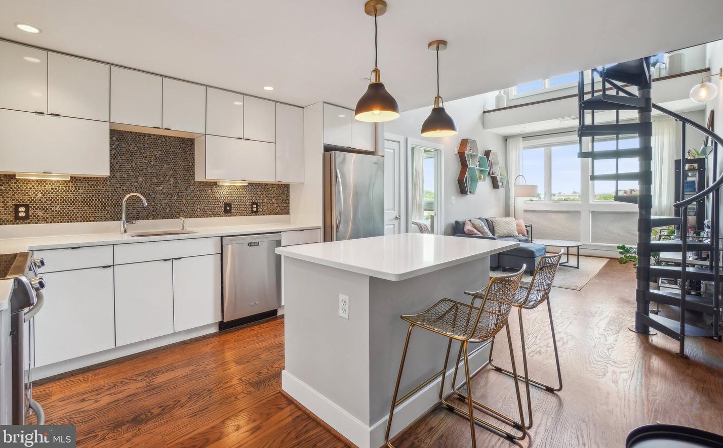 2920 Georgia Ave, Washington DC  20001-3828 exterior