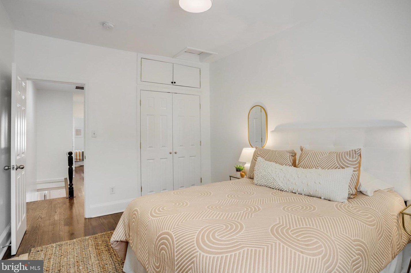 325 F St, Washington DC  20002-4930 exterior