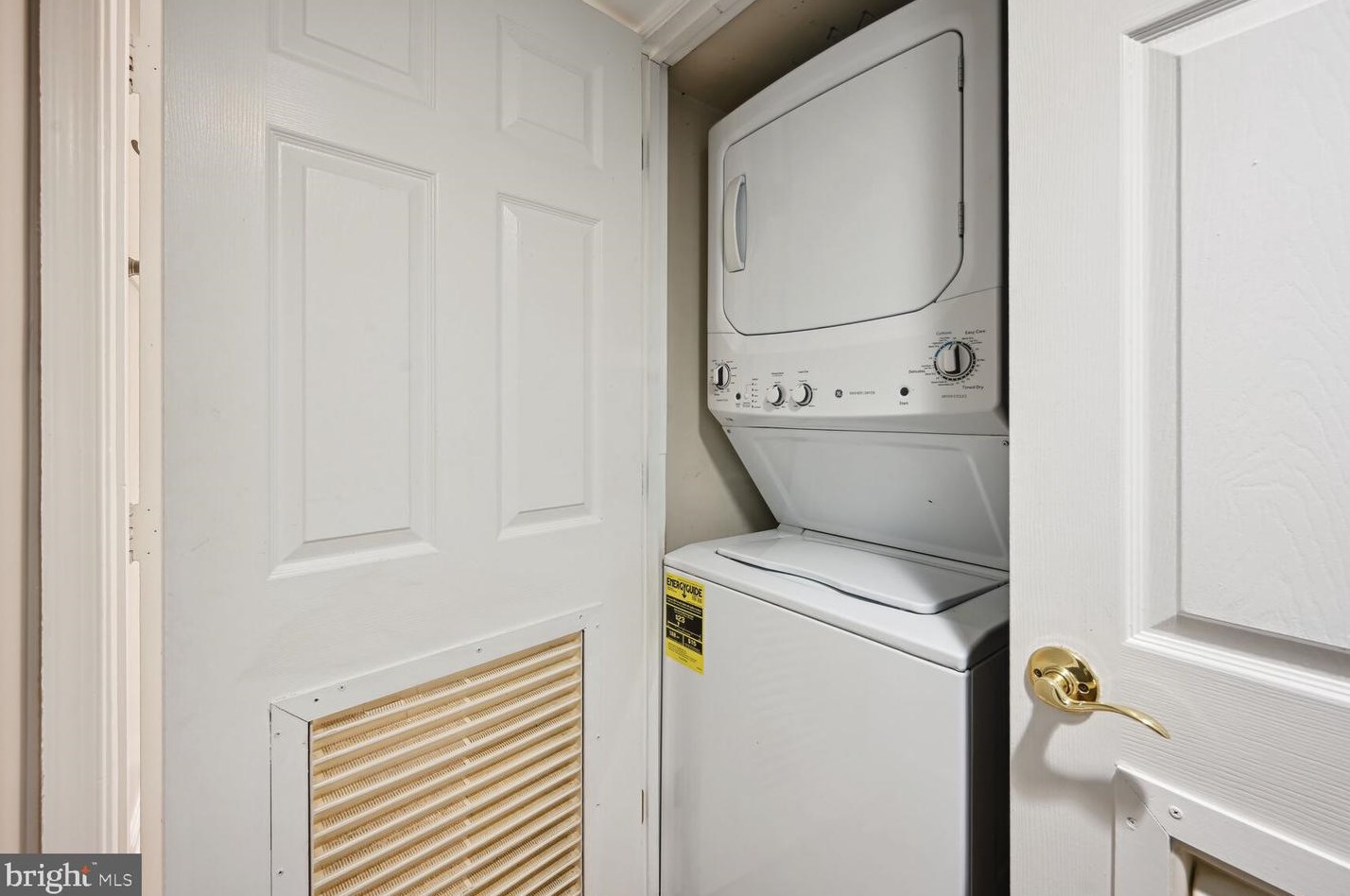 1438 Meridian Pl, Washington DC  20010-1962 exterior