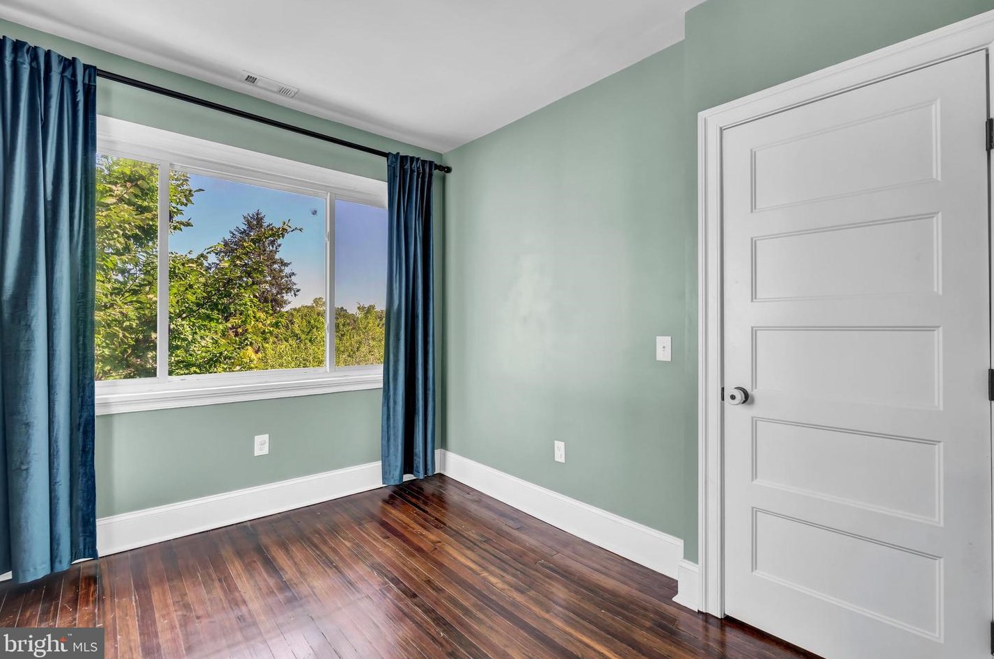 519 Tuckerman St, Washington DC  20011-1248 exterior