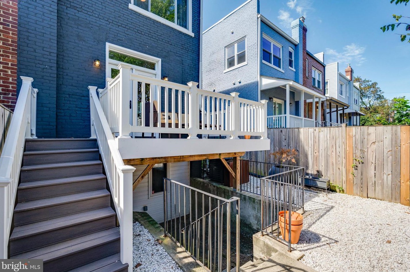 519 Tuckerman St, Washington DC  20011-1248 exterior