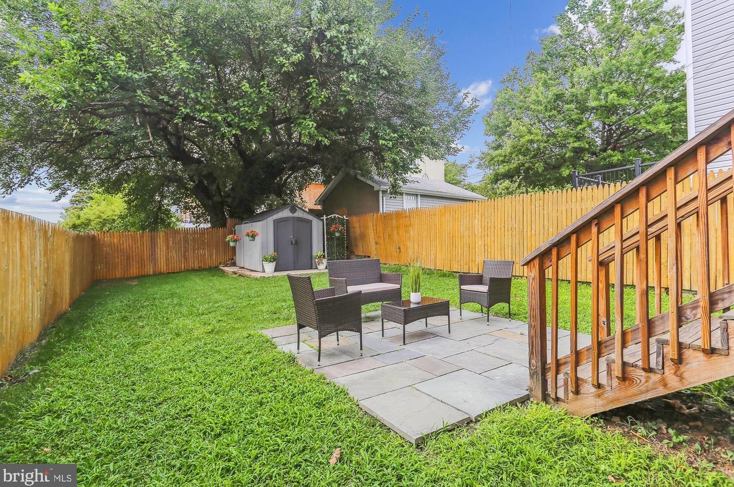 2602 30th St, Washington DC  20018-1537 exterior