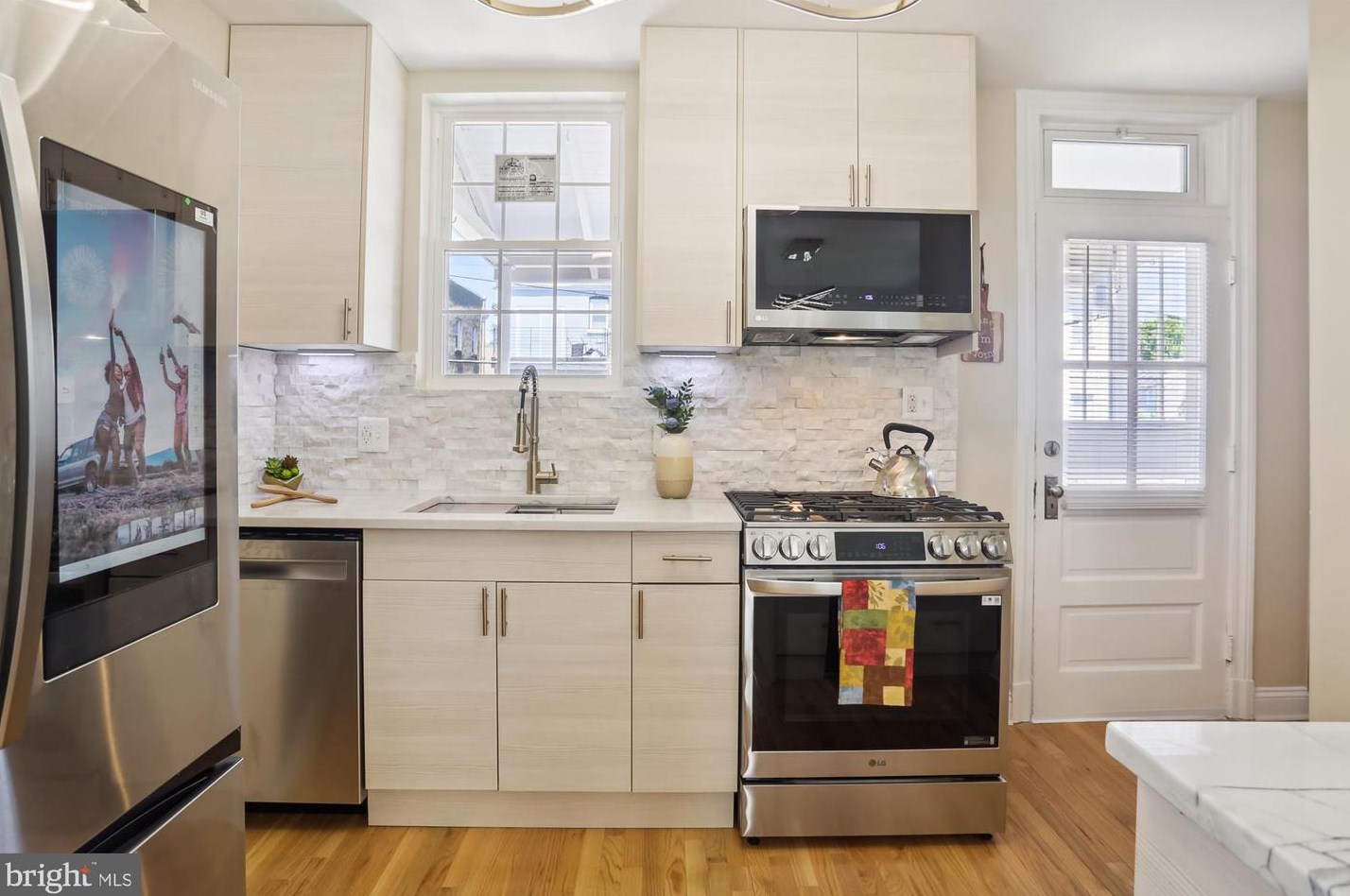 605 Tuckerman St, Washington DC  20011-1250 exterior