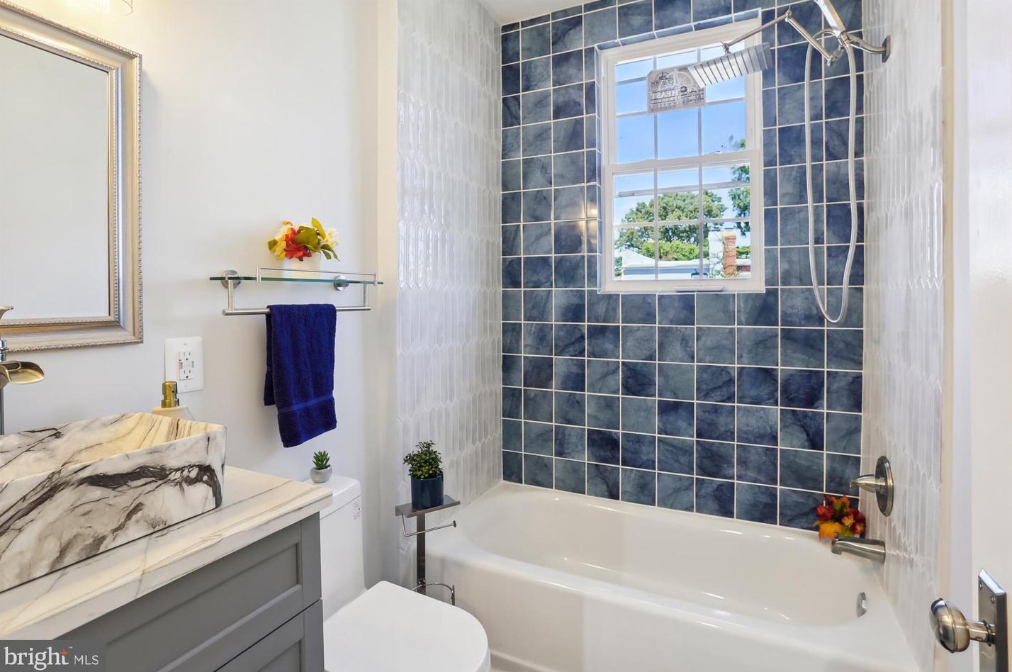 605 Tuckerman St, Washington DC  20011-1250 exterior