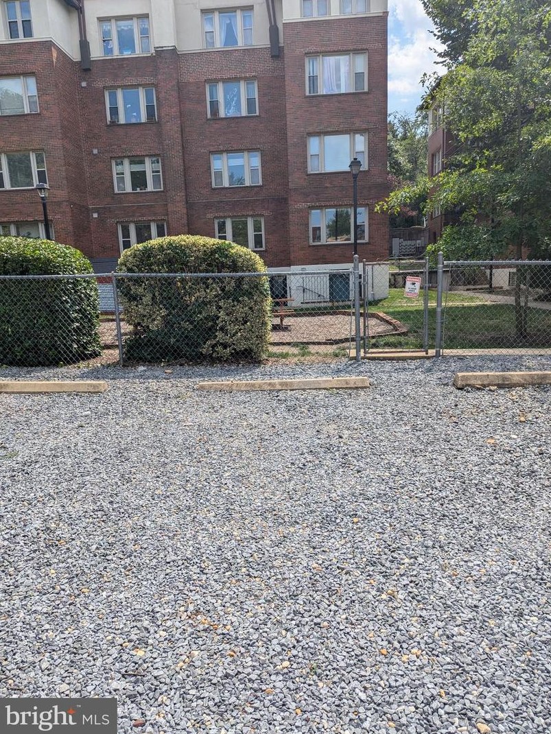 1218 Perry St, Washington DC  20017-2550 exterior