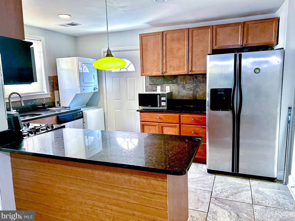 1507 Gales St, Washington DC  20002-4521 exterior