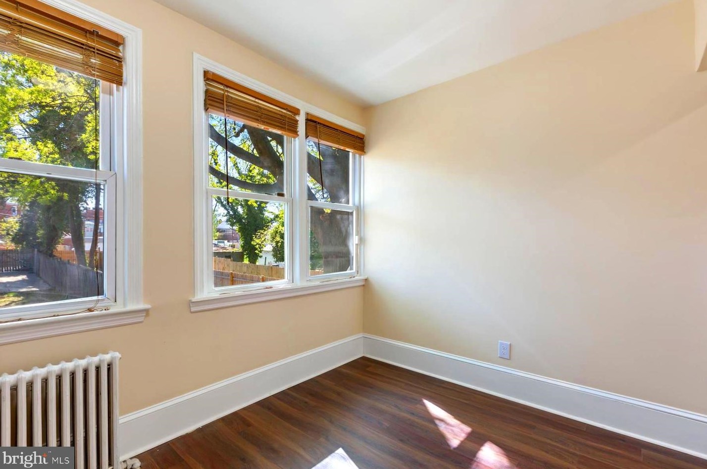 2015 Naylor Rd, Washington DC 20020-4515 exterior