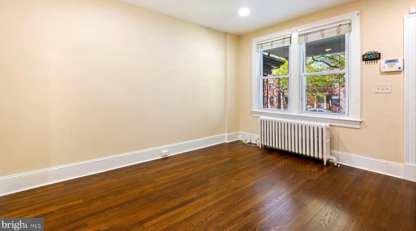 2015 Naylor Rd, Washington DC 20020-4515 exterior