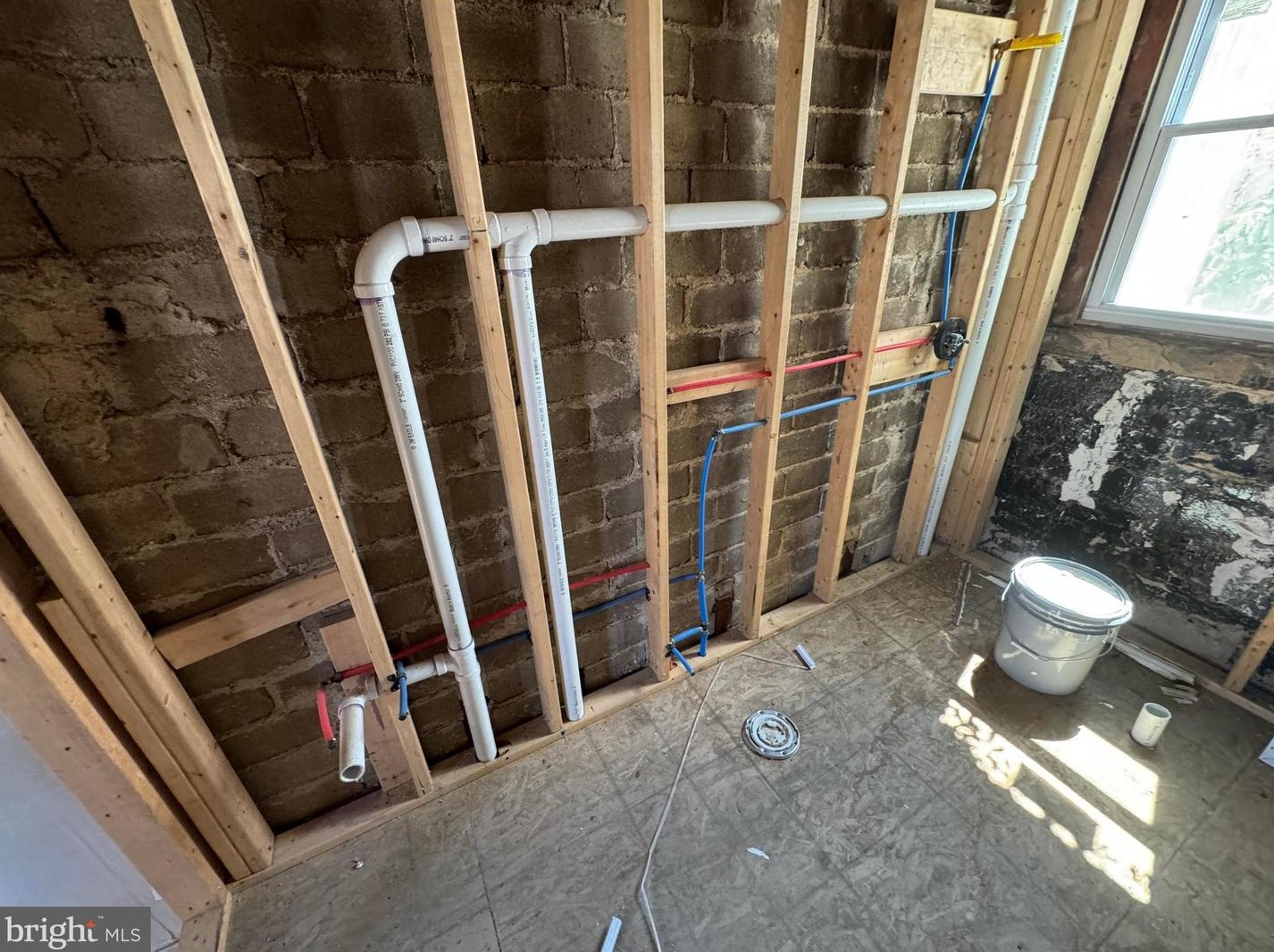 1467 Rdg Pl, Washington DC 20020-5640 exterior