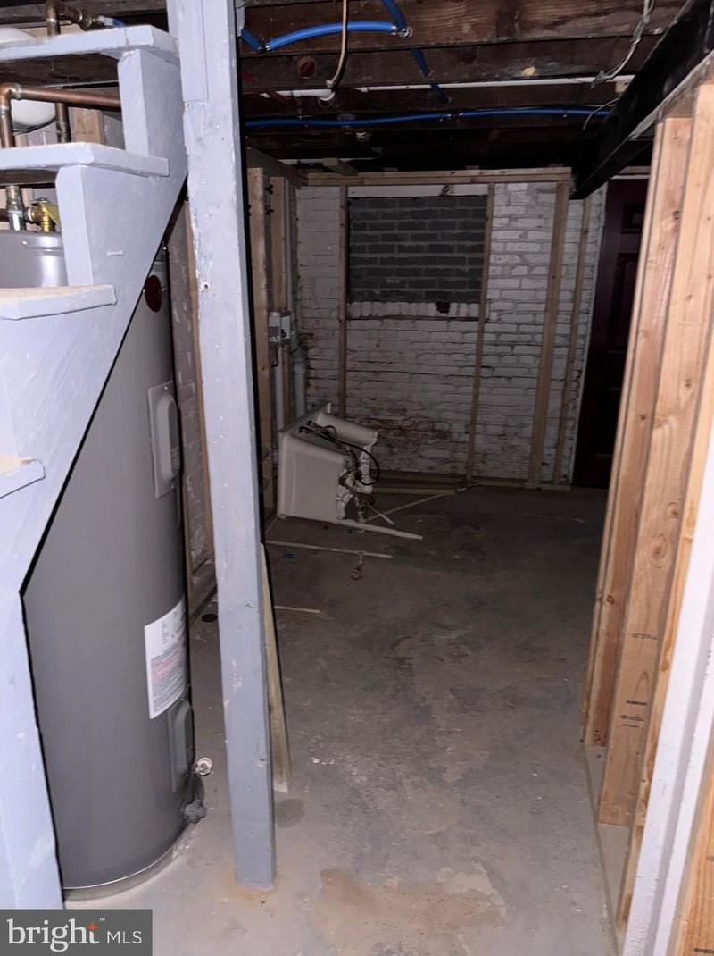 1467 Rdg Pl, Washington DC 20020-5640 exterior