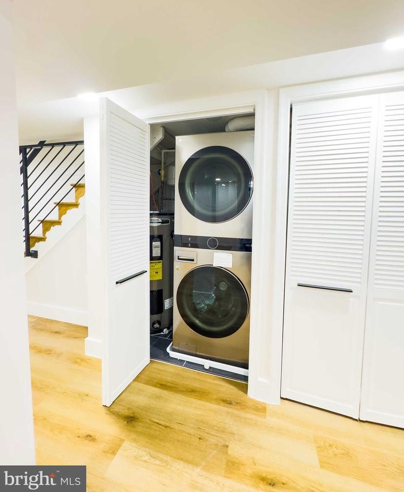 713 Princeton Pl, Washington DC 20010-1605 exterior